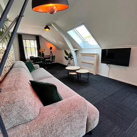 Spoor 3 Met Sauna Waalwijk