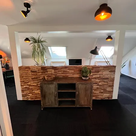 Διαμέρισμα Spoor 3 Met Sauna *